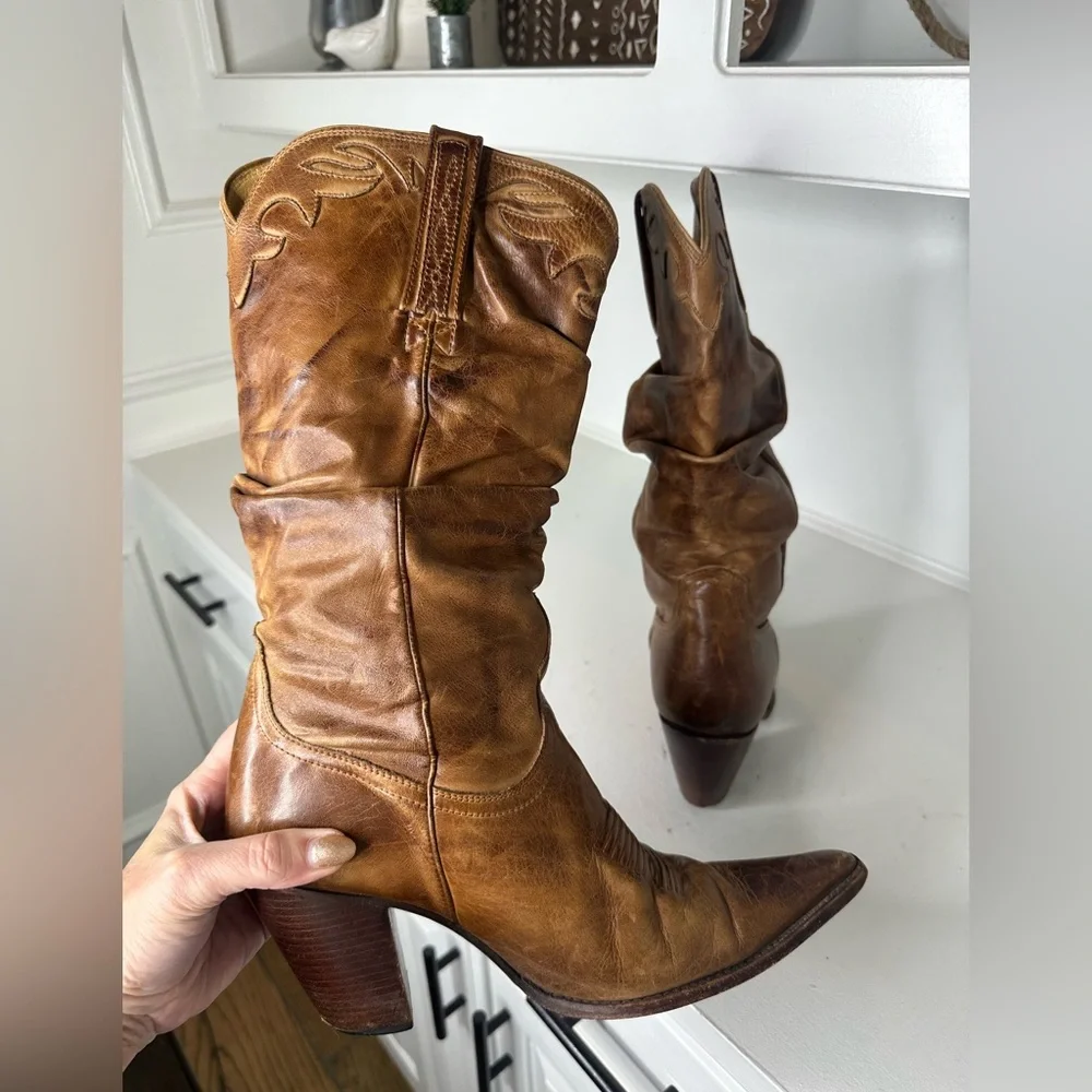 Charlie 1 Horse Women’s 9.5B Tan Leather Slouchy Western Boots Boho Trend - Picture 8 of 10